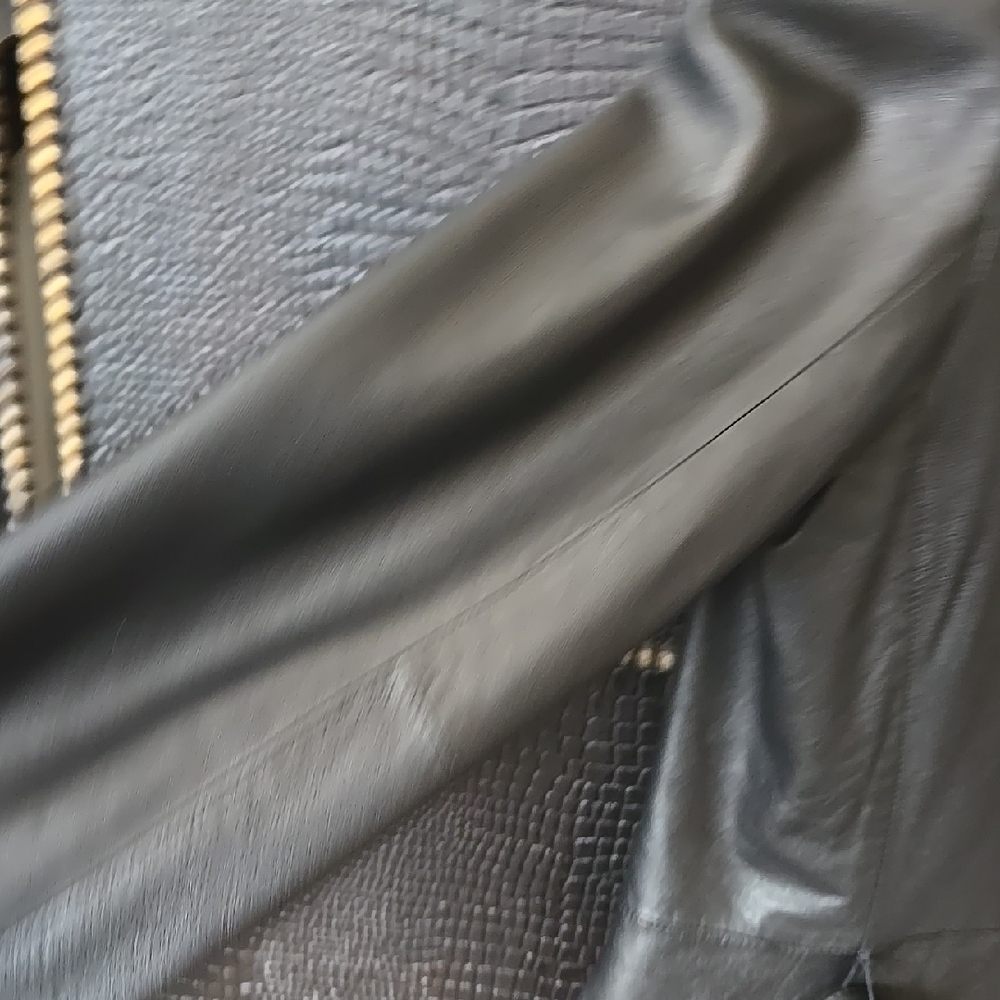 Kenneth Cole Black Trench Coat Timeless Elegance - Picture 9 of 16